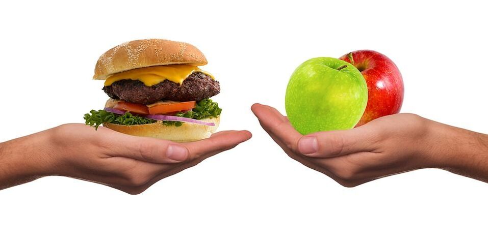 건강한 음식과 건강에 해로운 음식 사이의 선택