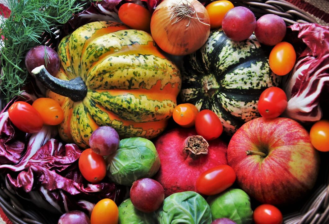 혈액형 II를 가진 사람들의 식단은 야채와 과일로 구성되어야 합니다. 